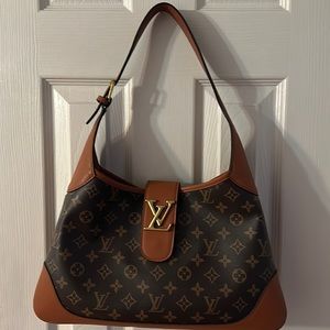 Louis Vuttion handbag